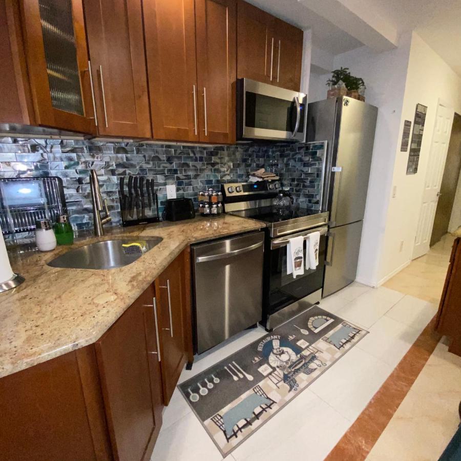 Modern Rental Brooklyn'S Hidden Gem New York Exterior photo